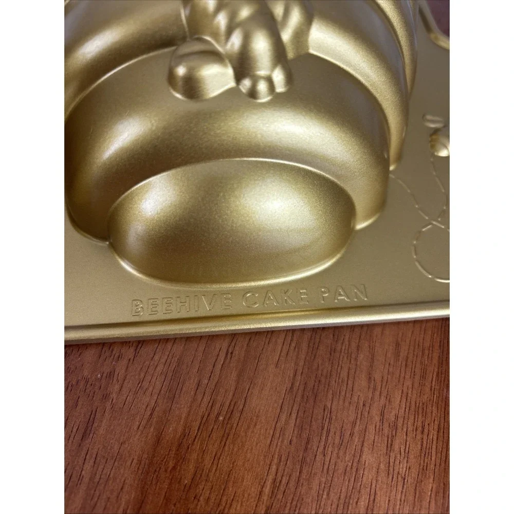 Nordic Ware Beehive Cake Pan, One, Gold